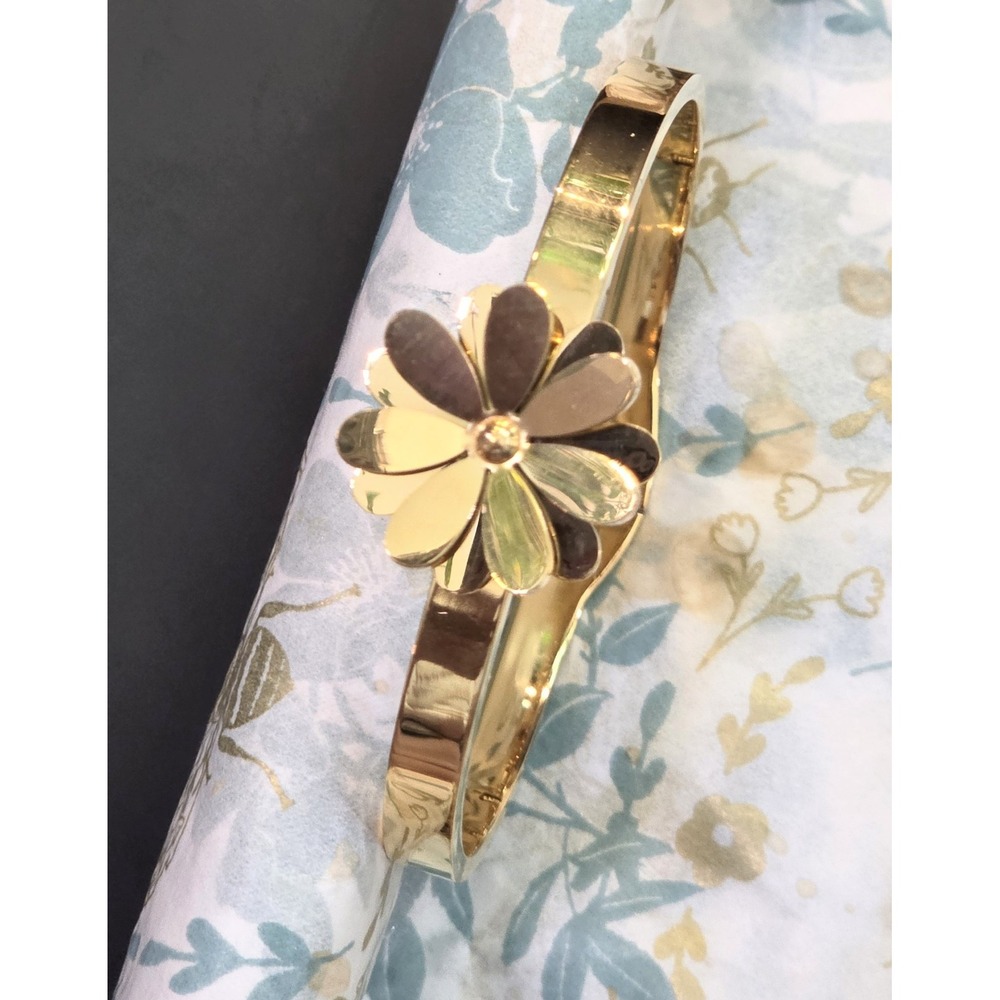 Gold Flower Cuff Gold Plated Stainless Steel Size 2.5"